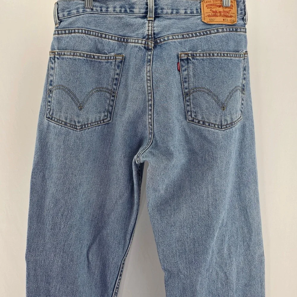 Levi's 550 Relaxed Fit Jeans Mens 34x34 Blue Vtg 90s Nostalgia Thrifted Dad Jean